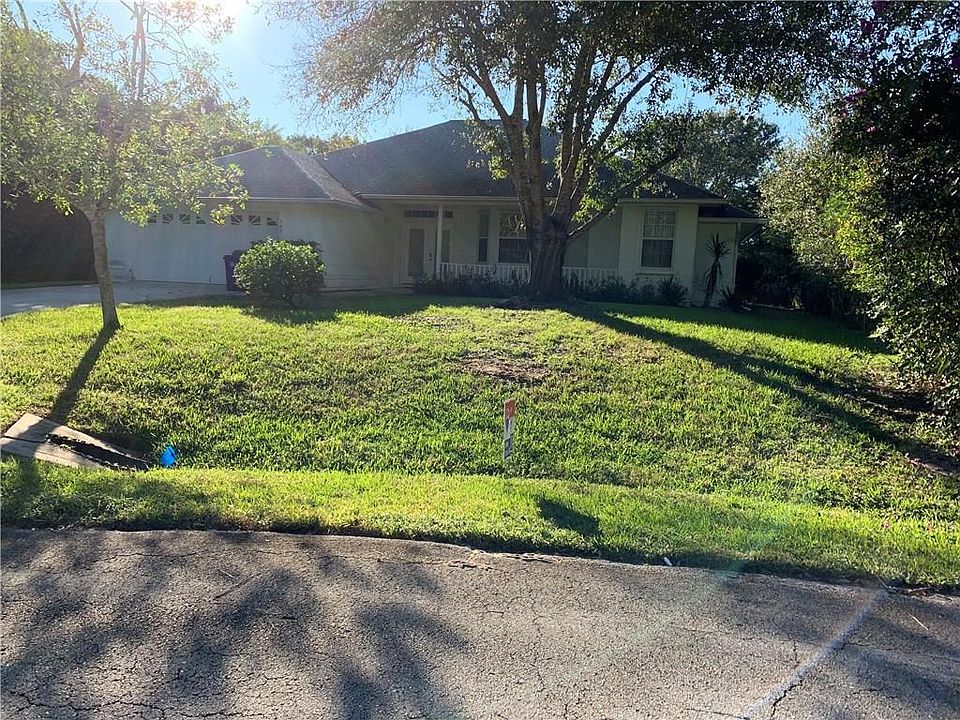 1st image of 585 Joy Haven Dr