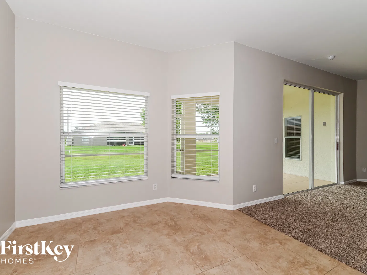 4 bed, 2.0 bath, 2222 sqft, $2,280 — Photo 4
