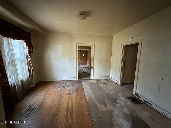 5th image of 141 Morningside Dr