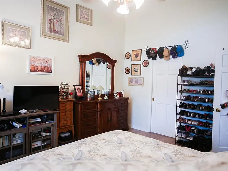 136 Baytree Blvd — Photo 12