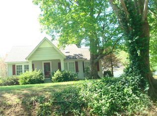 2505 Dobbins Pike, Portland, TN 37148