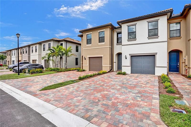 4841 Chantilly Rd, Lake Worth, FL 33467 Zillow