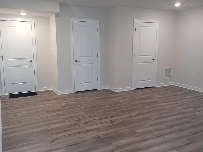 4727 Franklin Cir — Photo 7