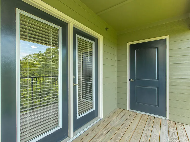 The Grand Reserve at Spring Hills — Photo 9