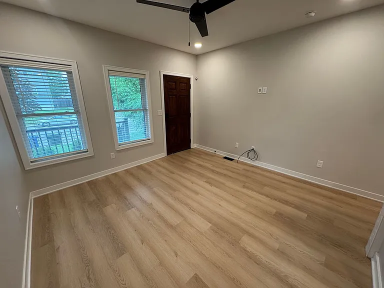 1234 & 1236 Summit St EMP — Photo 12
