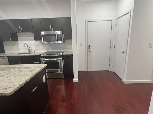 1238 N 28th St APT 1B, Philadelphia, PA 19121