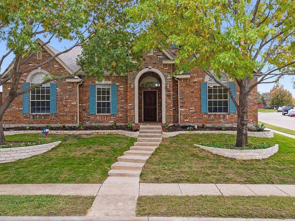 1st image of 3809 Northpark Dr
