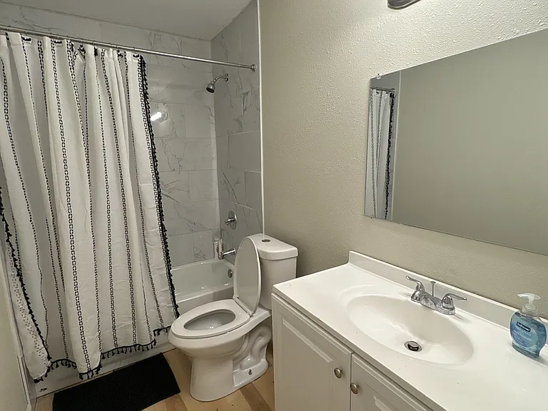 850 Field Ave NW #2 — Photo 9