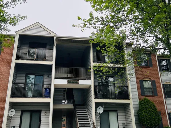 285 Hampshire Ct, Piscataway, NJ 08854