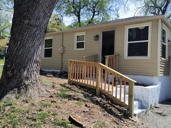4160 N Jackson Ave, Kansas City, MO 64117