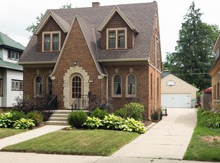 3252 N 48th St, Milwaukee, WI 53216