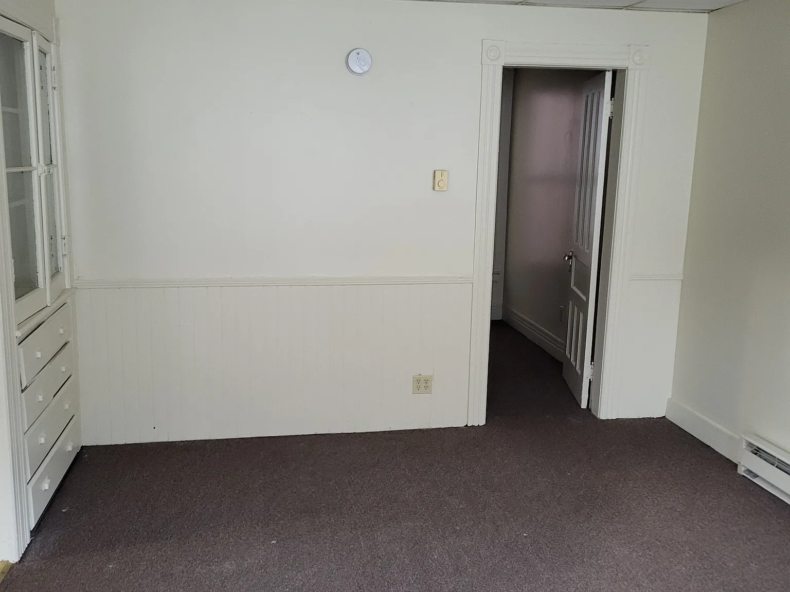 2 bed, 750 sqft, $1,200 — Photo 4