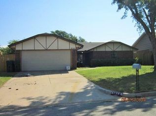 8728 Rambling Rd, Oklahoma City, OK 73132