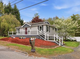 84 City Depot Rd, Charlton, MA 01507
