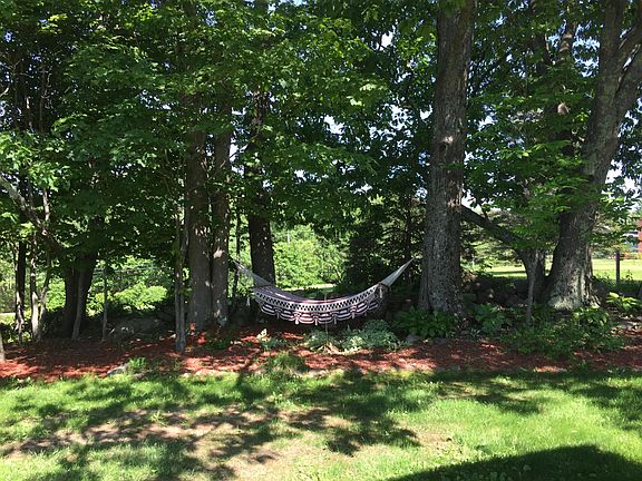 For Rent $1325 (2 bed 1.5 bath)