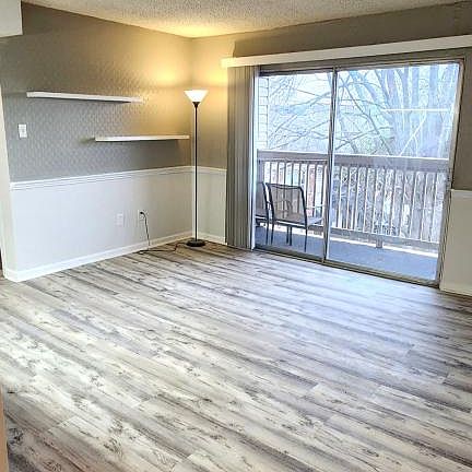 5th image of 6680 Whispering Oak Pl