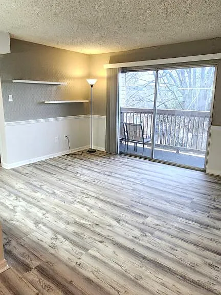 6680 Whispering Oak Pl — Photo 5
