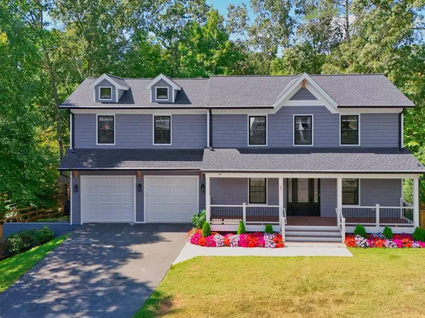 45 Melanie Hollow Ln, Fredericksburg, VA 22405