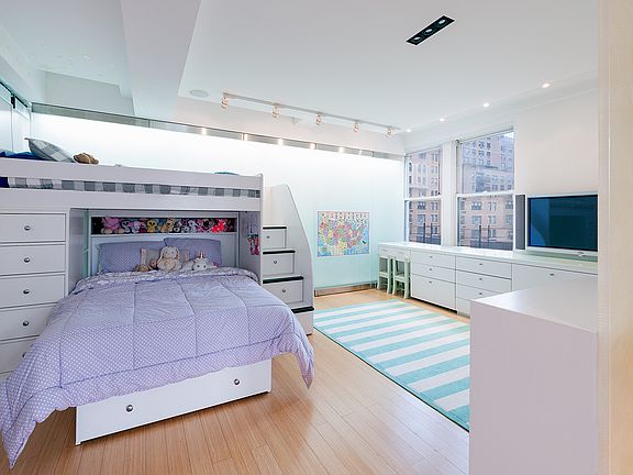4th image of 308 E 79th St #11LM