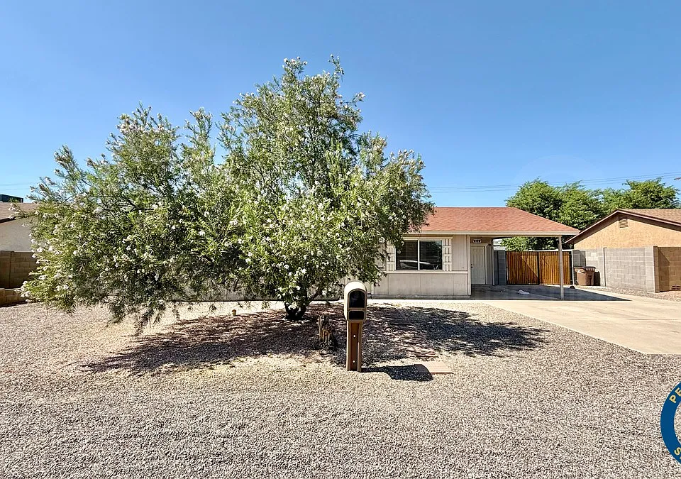 11334 E Elton Ave
