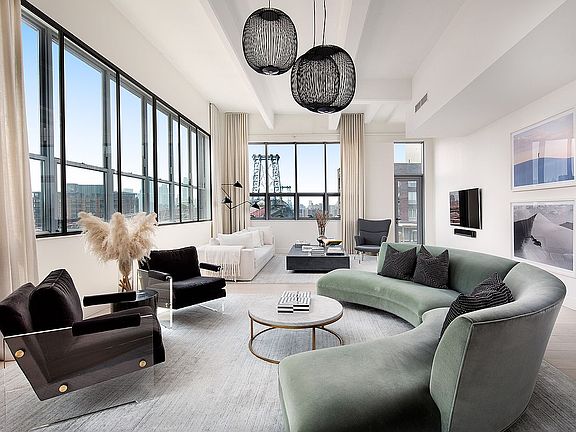 2nd image of 338 Berry St Unit Penthouse