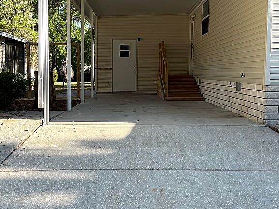 3rd image of 25281 NE 139th St