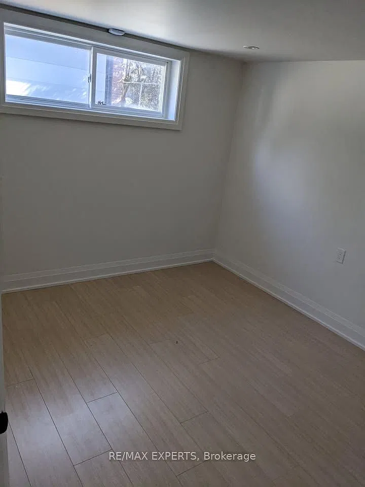 2 bed, $2,100 — Photo 4