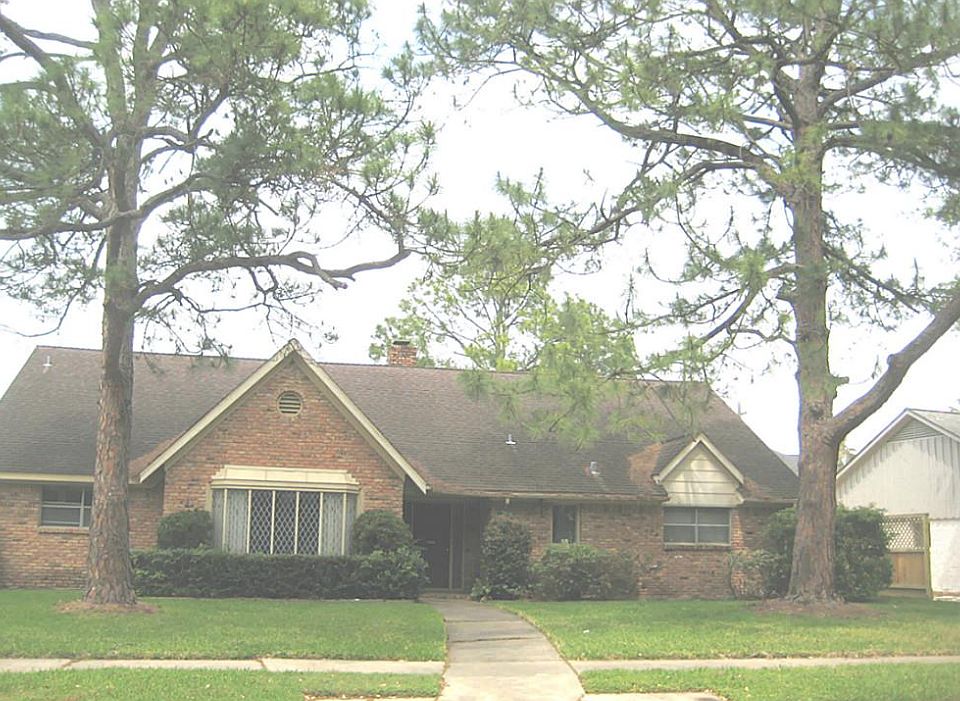1st image of 5034 Glenmeadow Dr