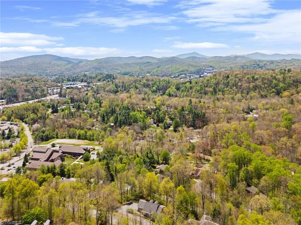 480 N Ridge Cir, Boone, NC 28607