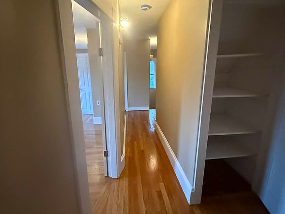5th image of 232 Nahatan St