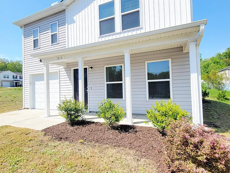 1315 Winter Sweet Ct — Photo 1