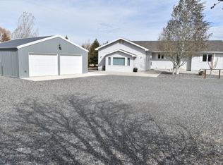 1085 Road 9, Powell, WY 82435