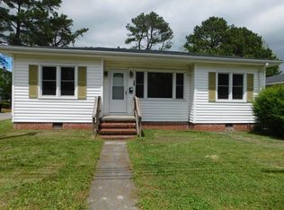 710 Walker Ave, Elizabeth City, NC 27909