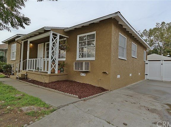 3rd image of 4829 Palo Verde Ave