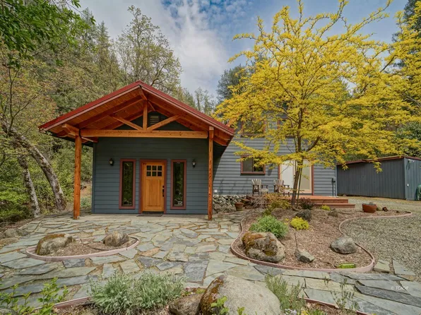 2215 Little Browns Creek Rd, Weaverville, CA 96093