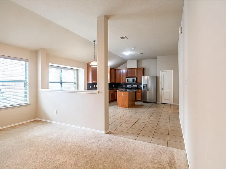 24622 Colonial Birch Ln — Photo 10