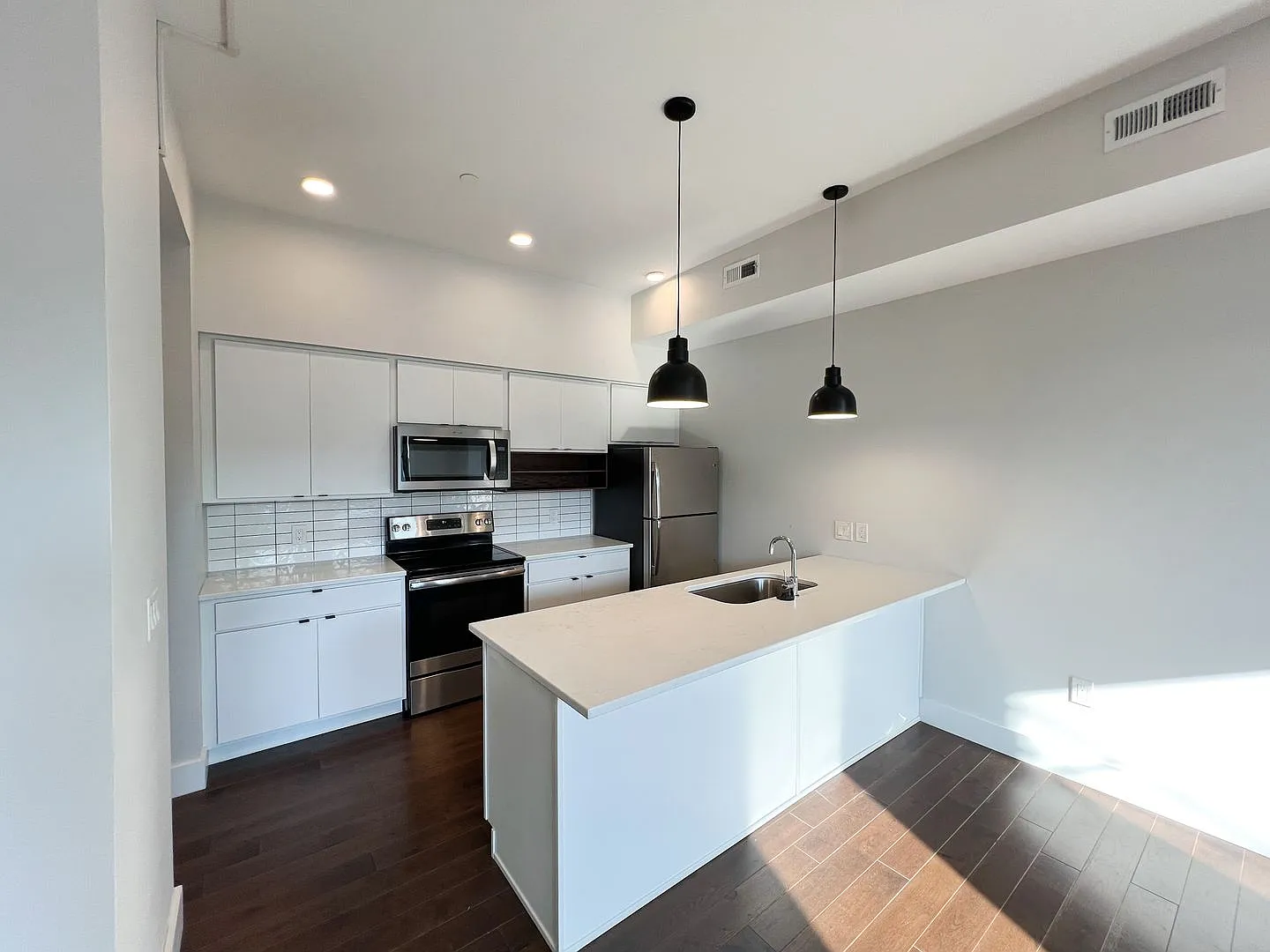 1301-1309 Walnut Street — Photo 4