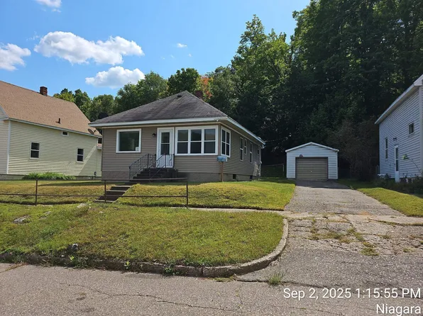 1708 Ridge St, Niagara, WI 54151