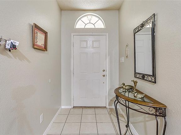 3rd image of 10400 Brangus Dr