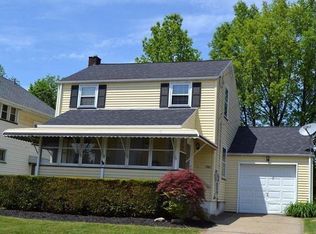 246 E 2nd St, Girard, OH 44420