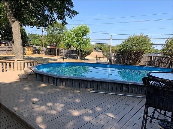 2nd image of 3615 Kimballdale Dr