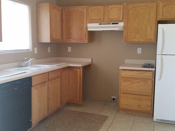 5th image of 1631 Aragon Way