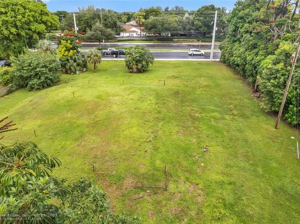 7450 Lyons Rd, Pompano Beach, FL 33073