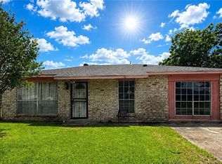 7841 Gwen St, Westwego, LA 70094