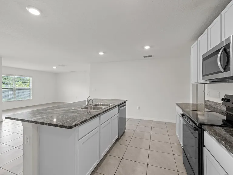 10663 Chippewa Dr — Photo 17