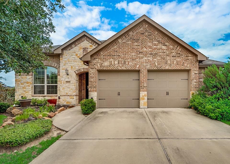 1st image of 29006 Blue Finch Ct