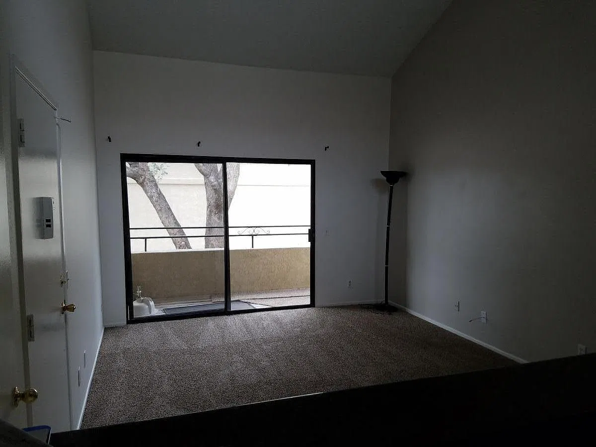 2 bed, 900 sqft, $2,395 — Photo 4