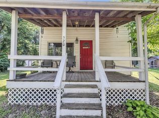 520 Elm St, Lane, KS 66042