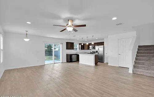 8105 Oden Ave Photo 1