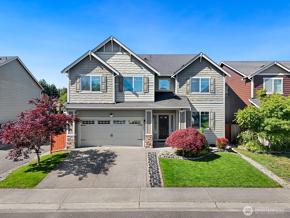 1st image of 1139 185th Street Ct E